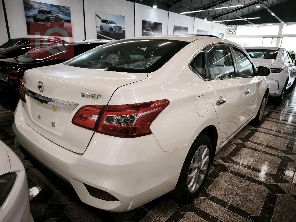 نيسان سنترا